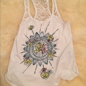 white lace back tank top with dream catcher design
